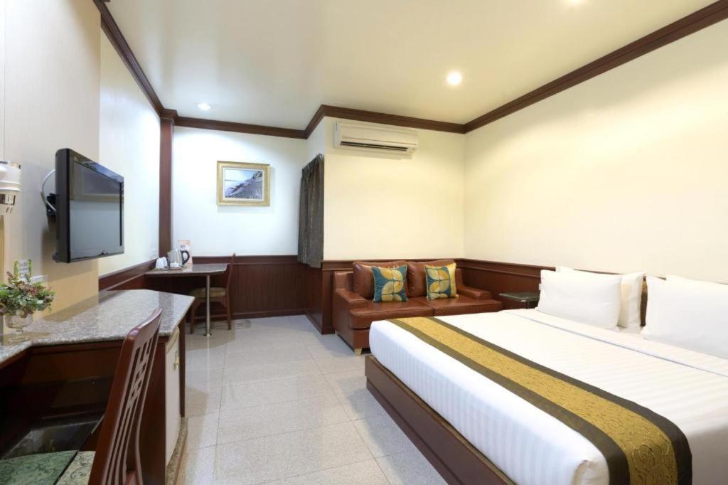 Nartsiri Hotel Ubon Ratchathani Bagian luar foto